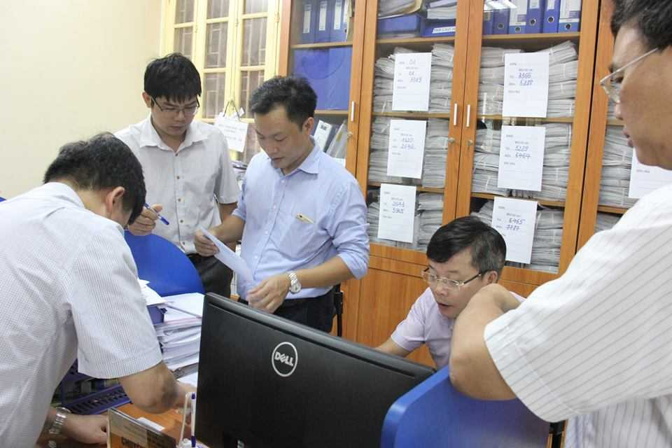 GS Nguyen Quang Kim kiem tra-2