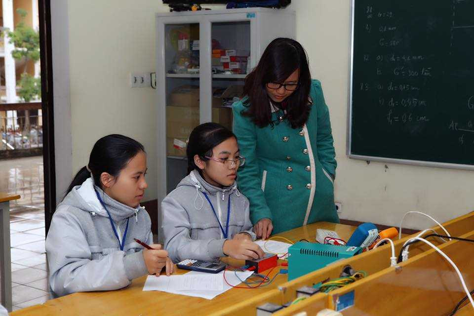 Dinh Thi Huong Thao-1