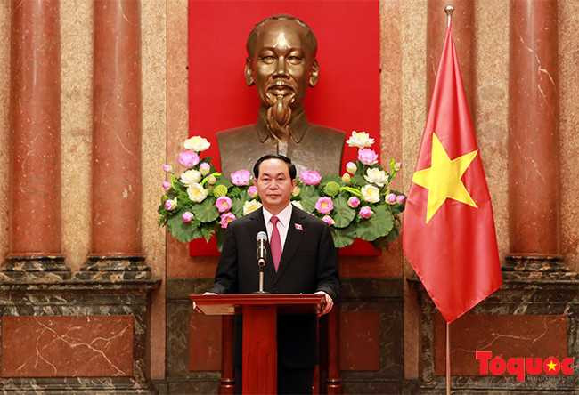 Chủ tịch nước Trần Đại Quang ra mắt báo giới - ảnh 1