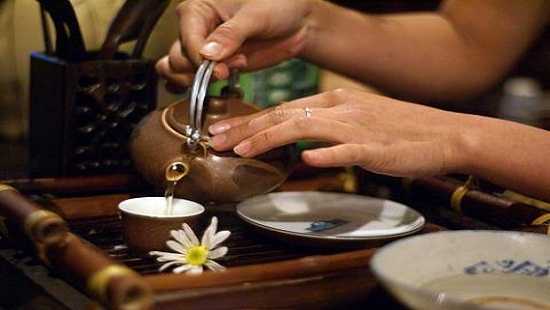 Những điều tuyệt đối không nên làm ngay sau khi ăn xong