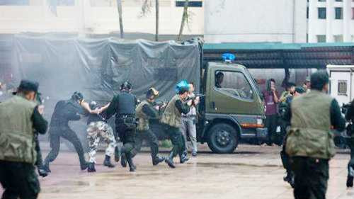 Canh ve bieu dien vo thuat