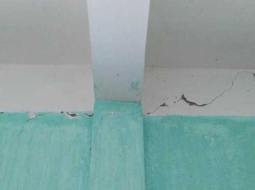 Hơn 250 trẻ mầm non nơm nớp ngồi học trong ngôi trường chờ…sập - Ảnh 3