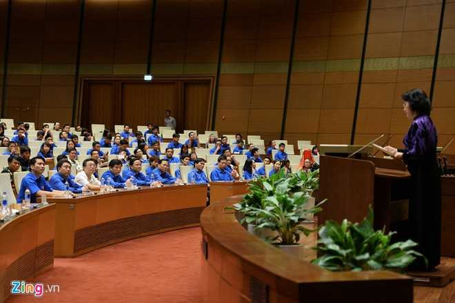 445 thanh nien tiep kien Chu tich QH Nguyen Thi Kim Ngan hinh anh 11