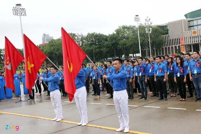 445 thanh nien tiep kien Chu tich QH Nguyen Thi Kim Ngan hinh anh 1