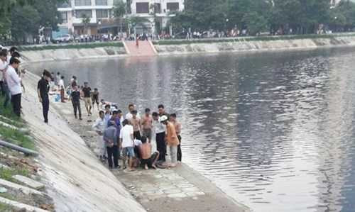 Nam thanh nien chet duoi vi nhay xuong ho Ngoc Khanh tam