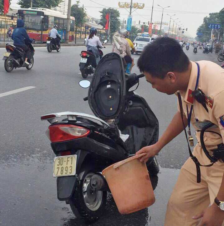 canh-sat-giao-thong--5