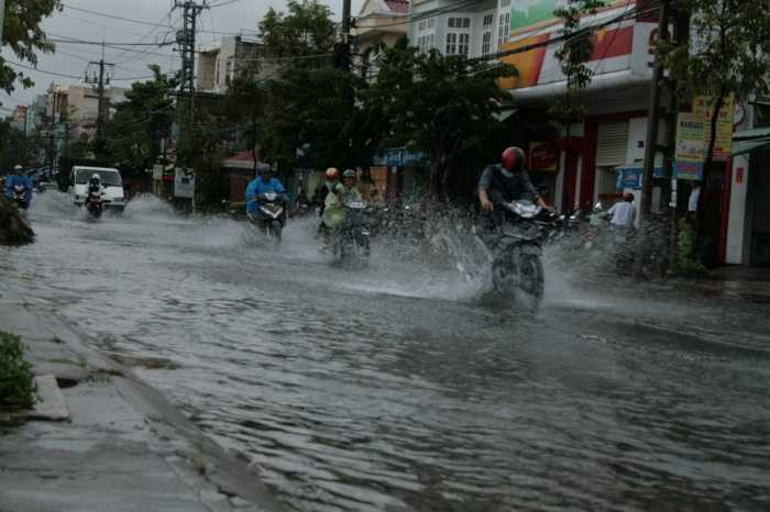 anh huong ap thap nhiet doi da nang ngap nhieu tuyen duong