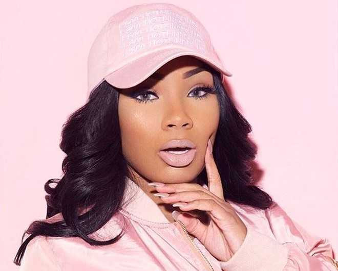 15 ngoi sao YouTube kiem bon tien nho khieu hai huoc hinh anh 9