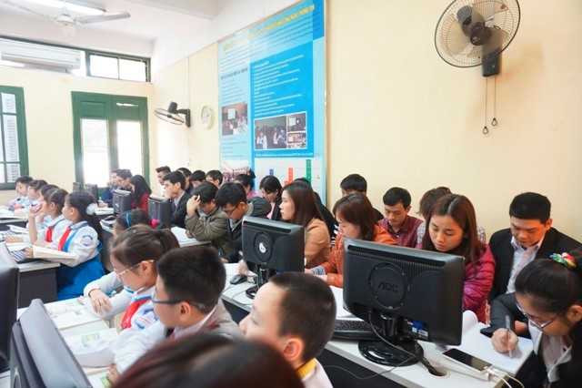 Nhung canh du gio bi danh gia gay ap luc cho hoc sinh hinh anh 2