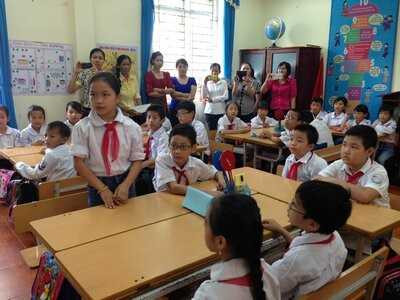 Nhung canh du gio bi danh gia gay ap luc cho hoc sinh hinh anh 4