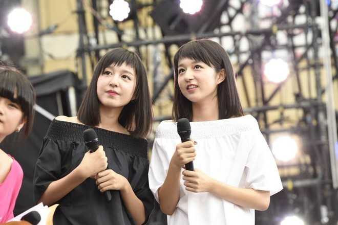 Cap sinh doi noi tieng voi ban cover gay nghien 'Apple Pen' hinh anh 10