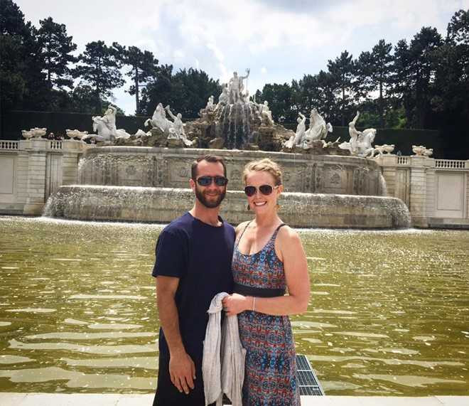 Doi tre du lich vong quanh the gioi voi gia 0 dong hinh anh 2