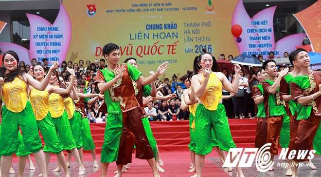dan-vu-hoc-vien-an-ninh--2