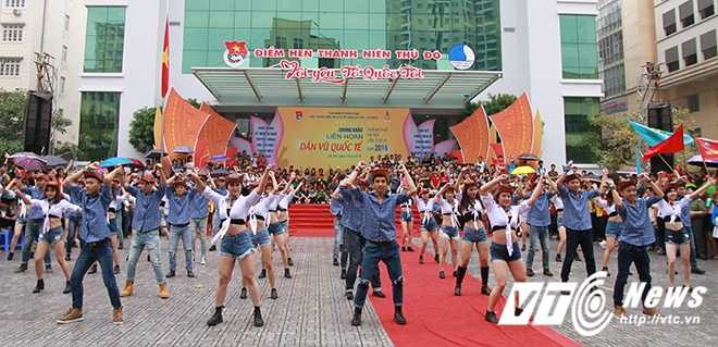 dan-vu-hoc-vien-an-ninh--5