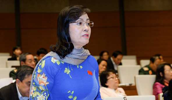 nguyen thi quyet tam hoi truong-3