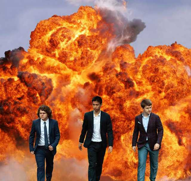 Cường (giữa) chọn học tại Đại học Princeton, em theo đuổi ngành Toán ứng dụng.