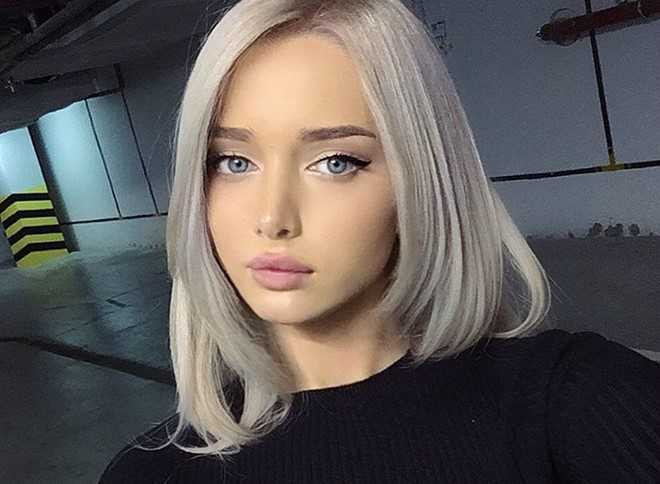 Nhan sac co gai giong bup be Barbie gay tranh cai tren mang hinh anh 6