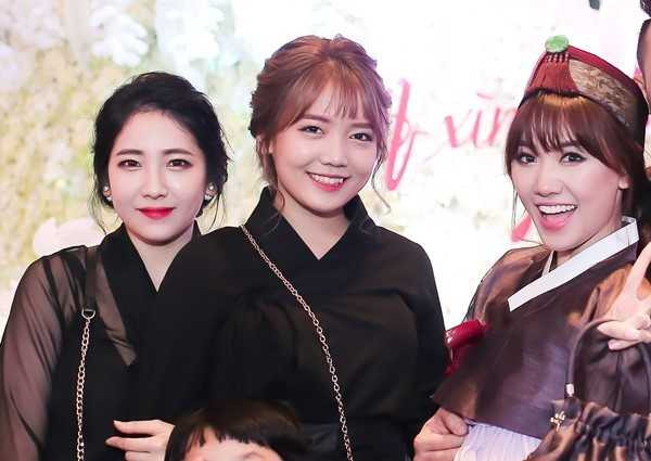 Nhung co gai bong dung noi tieng tren mang hinh anh 3