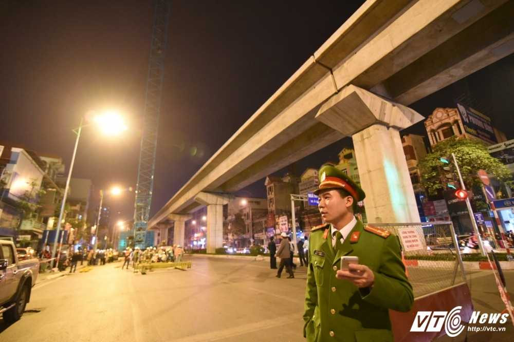 duong sat tren cao 11