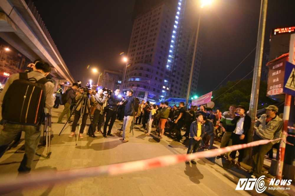 duong sat tren cao 12