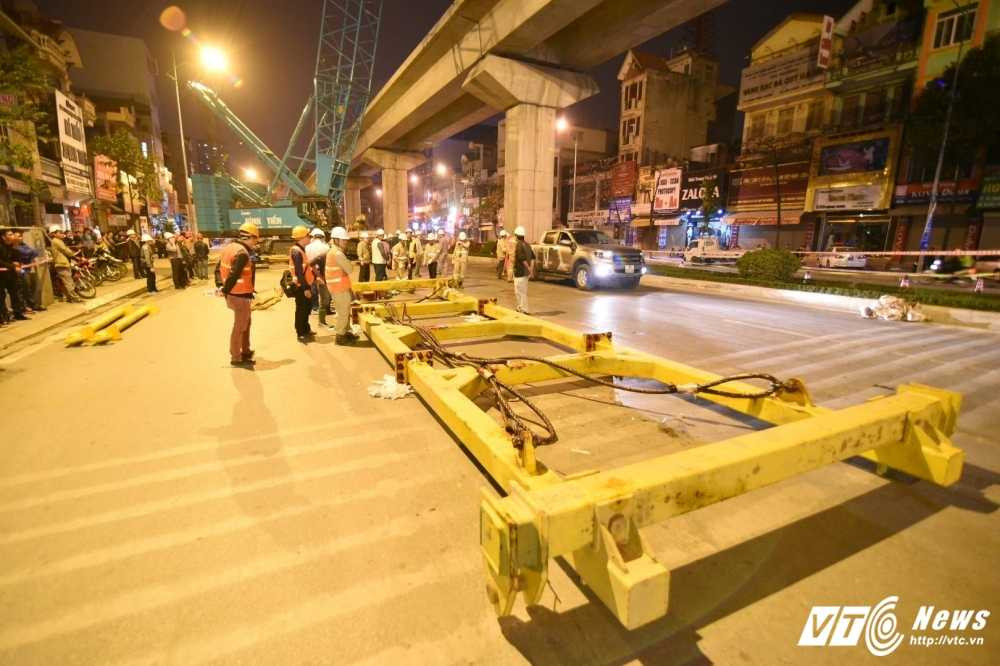 duong sat tren cao 13