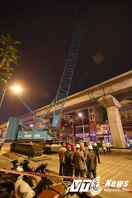 duong sat tren cao 14