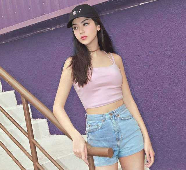 Hot girl lai noi bat trong clip 3 giay khoe ve dang yeu hinh anh 3