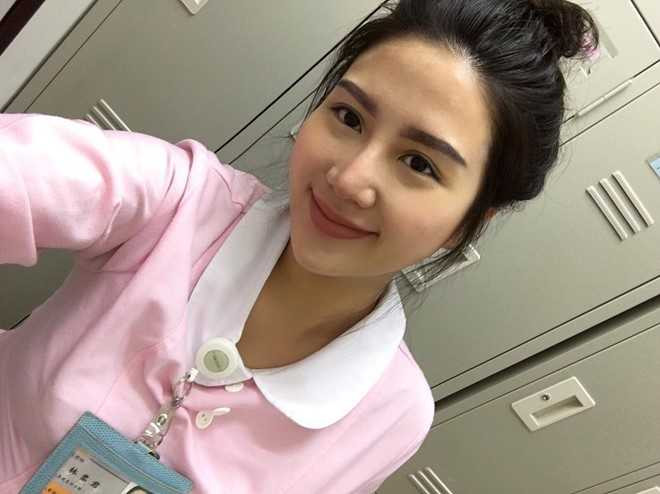 Phong cach goi cam cua nu y ta 9X gay tranh cai hinh anh 2