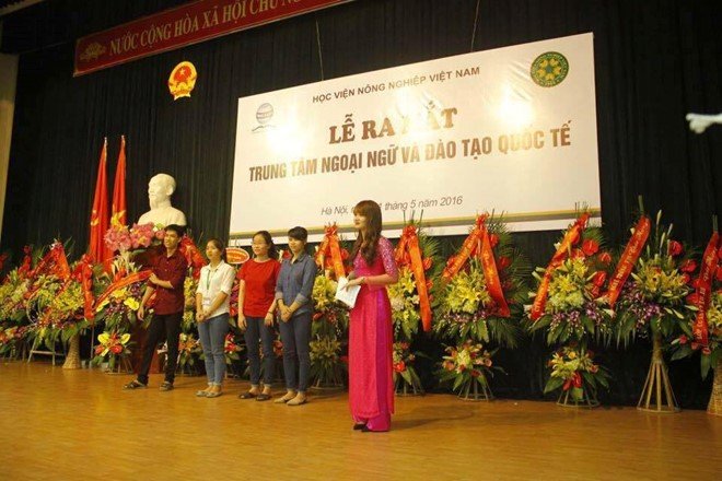 Nu sinh 21 tuoi tro thanh hoa khoi Hoc vien Nong nghiep hinh anh 5