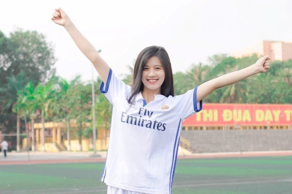 Ve dep trong sang cua hoa khoi san co Hoc vien An ninh hinh anh 7