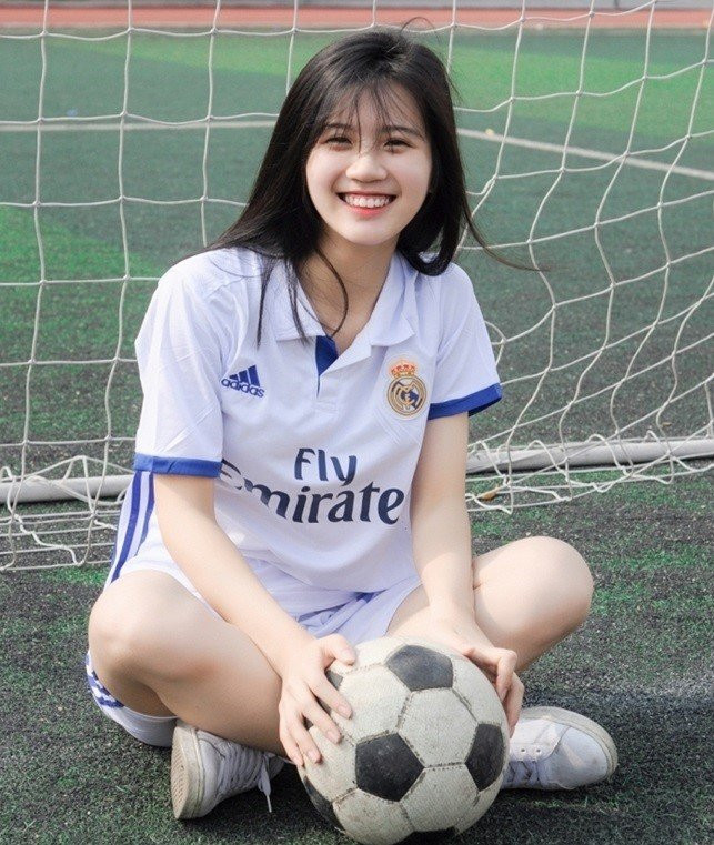 Ve dep trong sang cua hoa khoi san co Hoc vien An ninh hinh anh 8