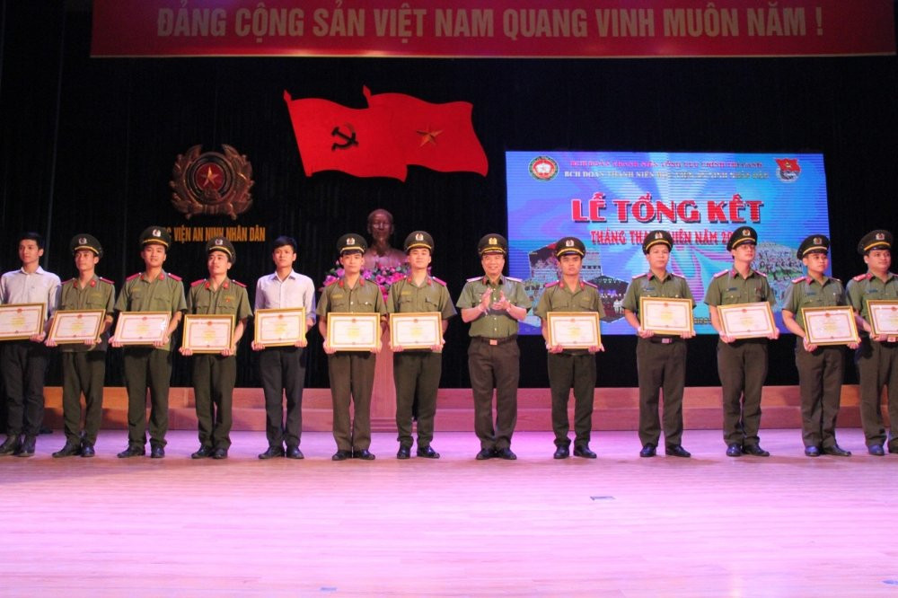 Hinh anh Hoc vien An ninh tong ket Thang Thanh nien: Nhieu thanh tich dac biet 8