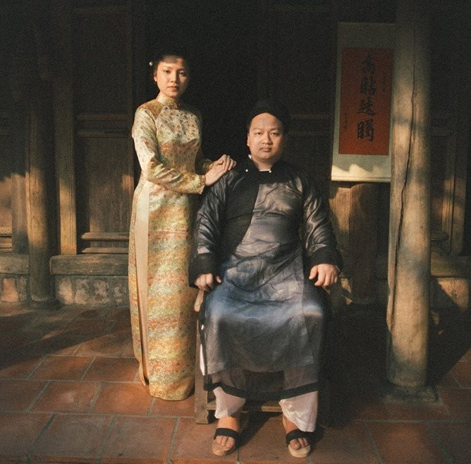 Dan mang thich thu voi bo anh '100 nam dam cuoi Viet Nam' hinh anh 2