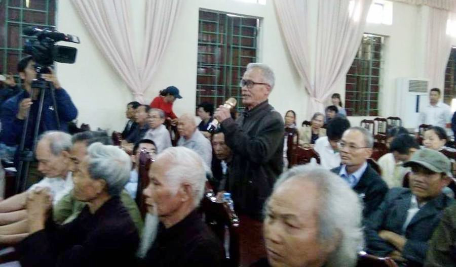 Hinh anh Nhin lai toan bo cuoc doi thoai giua Chu tich Chung voi nguoi dan Dong Tam 11