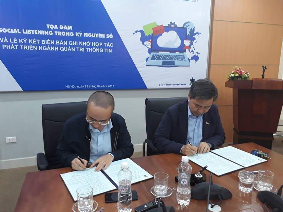 Hinh anh Hop tac phat trien nganh Quan tri thong tin tai Dai hoc Khoa hoc Xa hoi Nhan van