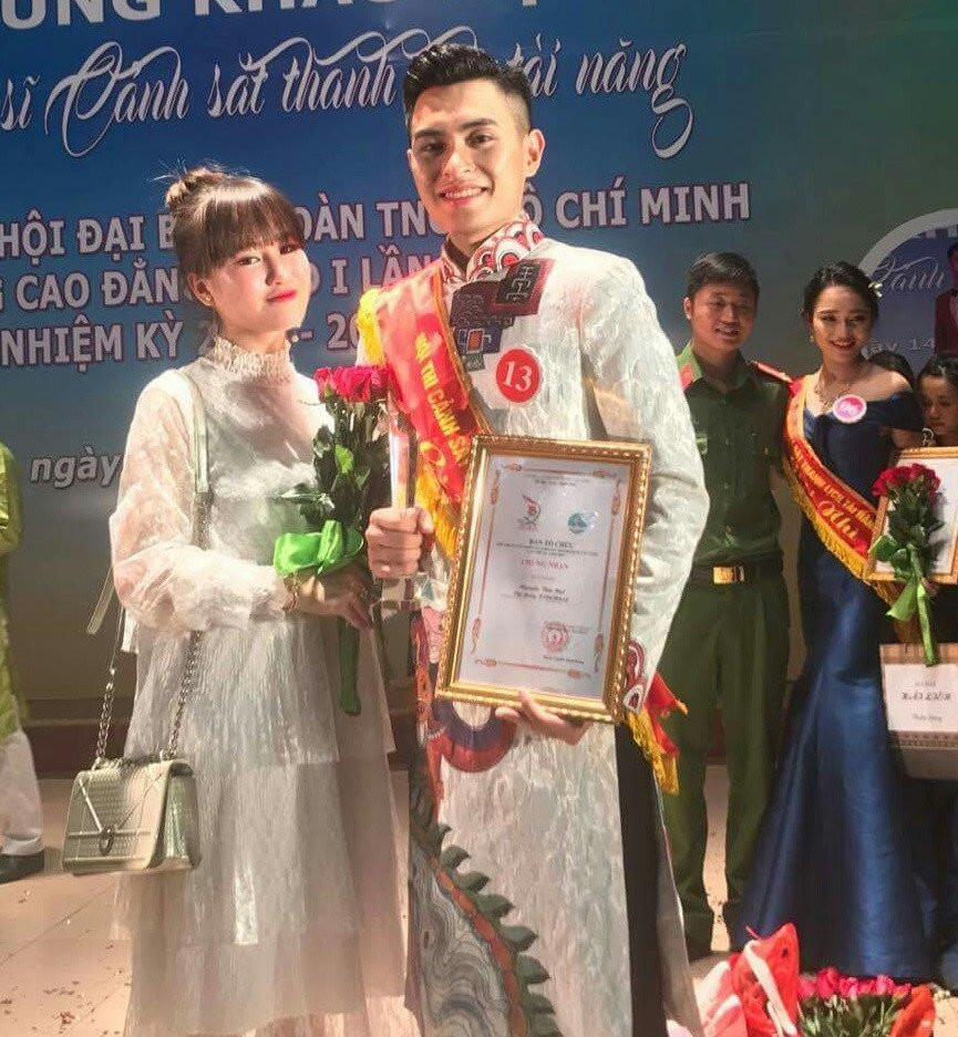 Nam vuong truong canh sat dien trai, chua tung yeu ai hinh anh 7