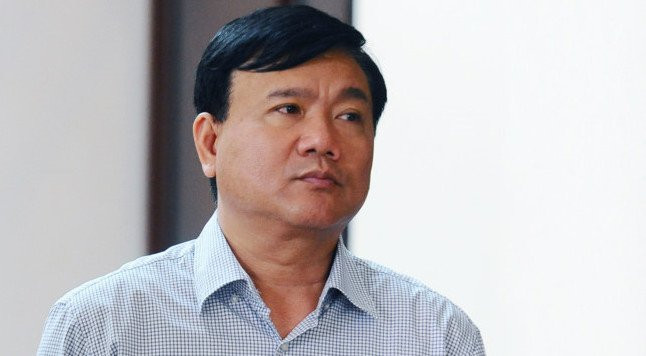 Hinh anh Thoi chuc Uy vien Bo Chi tri, ong Dinh La Thang van la Uy vien Trung uong Dang