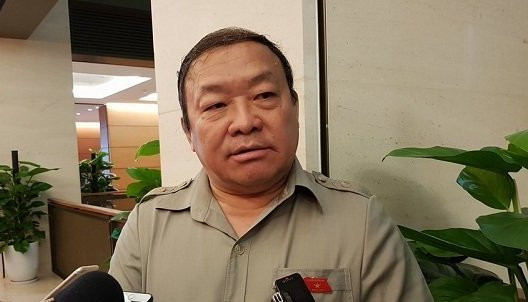 Hinh anh Dai bieu QH: Khoi to ong Phi Thai Binh la xem xet trach nhiem nguoi dung dau