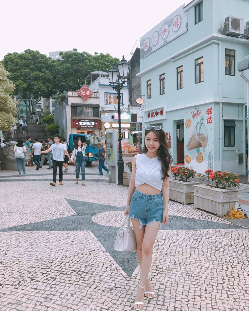 Nu y ta nha khoa 9X duoc dan mang khen xinh dep hinh anh 7