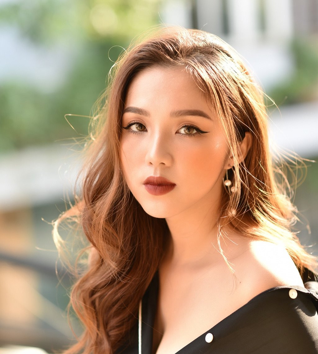 Cuu hot girl THPT Viet Duc dong MV 'Tinh don phuong' cover la ai? hinh anh 6