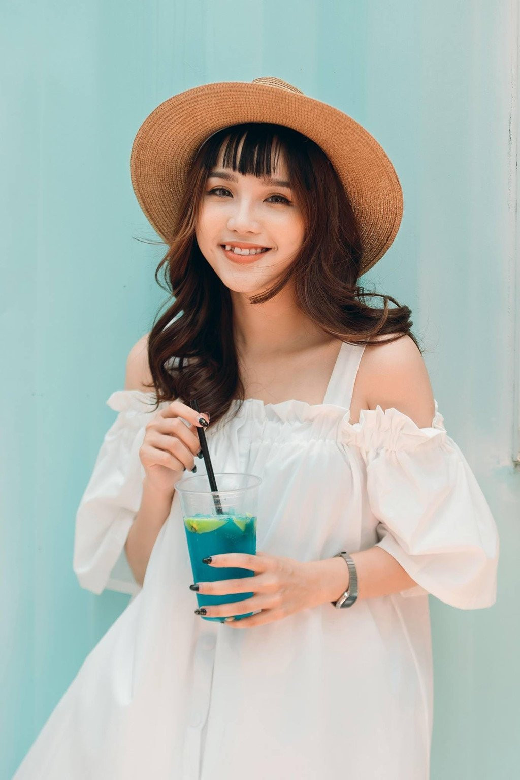 Cuu hot girl THPT Viet Duc dong MV 'Tinh don phuong' cover la ai? hinh anh 4