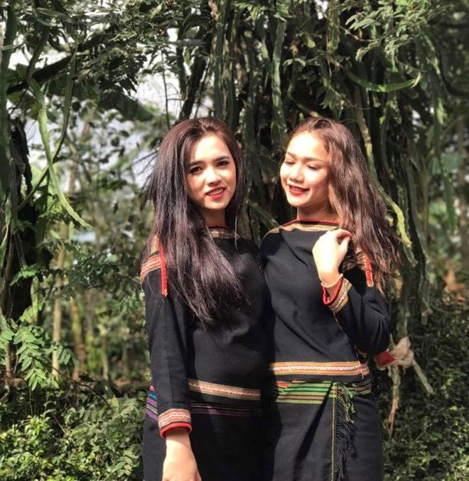 Nhan sac dan thieu nu E De chup anh xinh dep trong dam cuoi hinh anh 4