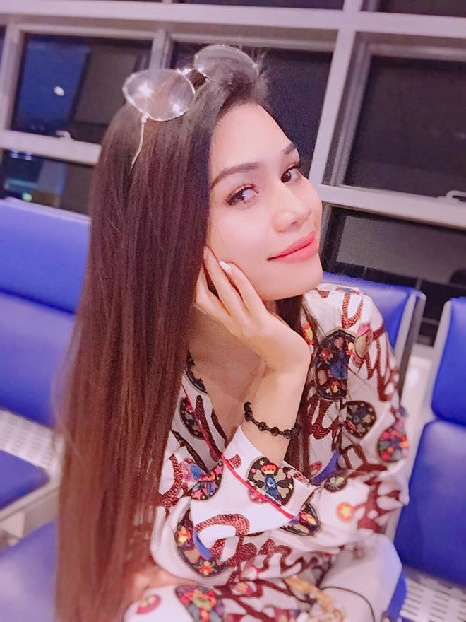 Nhan sac dan thieu nu E De chup anh xinh dep trong dam cuoi hinh anh 8