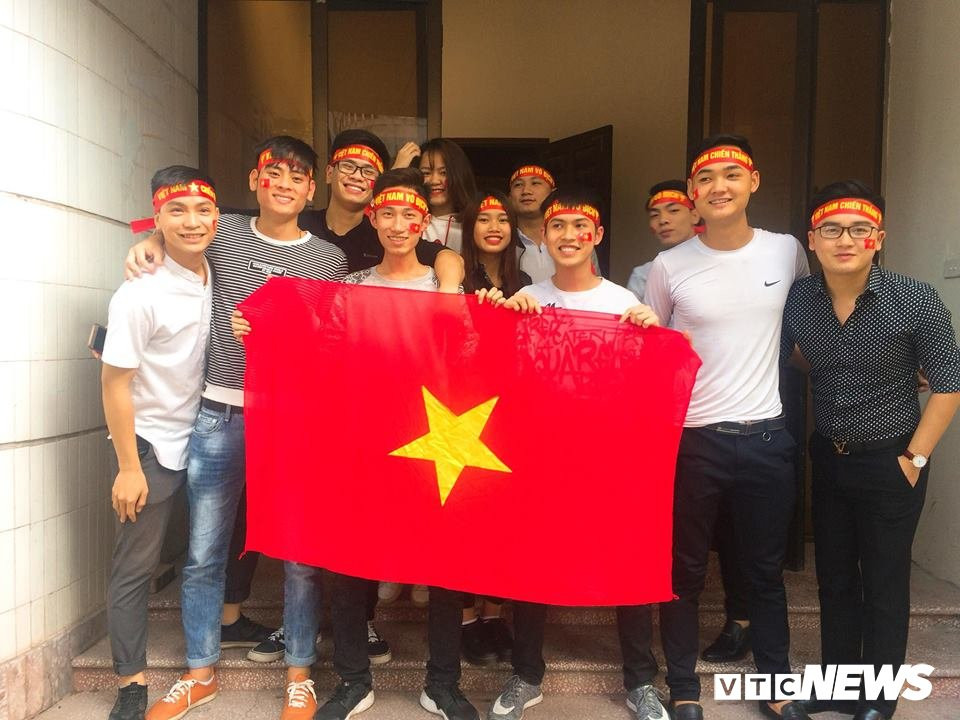 26815269_545912235784928_71198408191799220_n 18