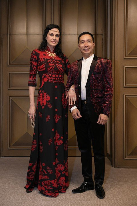 Patricia Spehar - Miss France 1997 và là diễn viên chính bộ phim Nữ bá tước