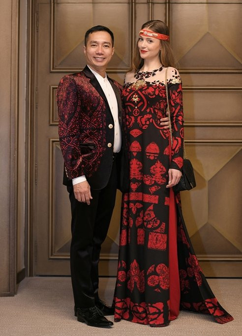 ntk ao dai trinh dien tai haute couture tiep tuc sang singapore