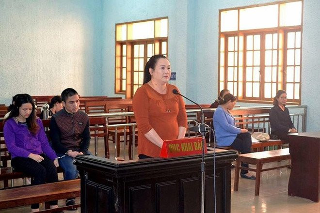 Nhan oto tu doanh nghiep, vo chong giam doc so phai hoan tra gan 2 ty hinh anh 1