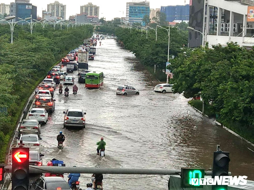 Ha noi ngap 19
