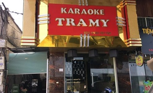 Tát nữ nhân viên quán karaoke, nam thanh niên bị tạm giam 3 tháng