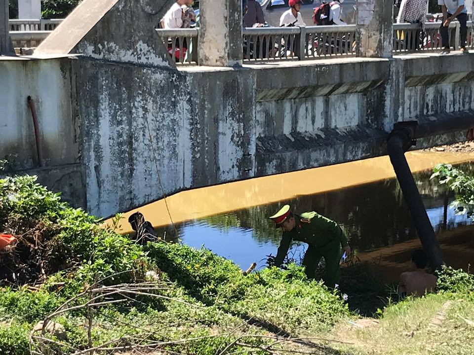 41020348_303722650434047_1808220118249897984_n